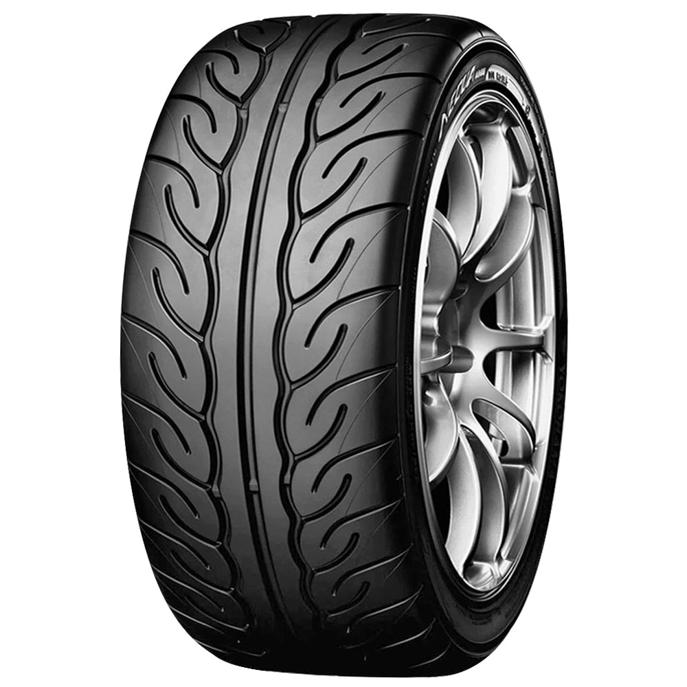 Pneu Yokohama Aro 17 Advan Neova AD08R 245/45R17 95W (Somente 2 Unidades Disponíveis)